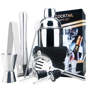 Appolab offeres this 18oz stainless steel cocktail shaker set for bar or restaurant services.