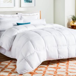 Linenspa All-season white down alternative quilted comforter